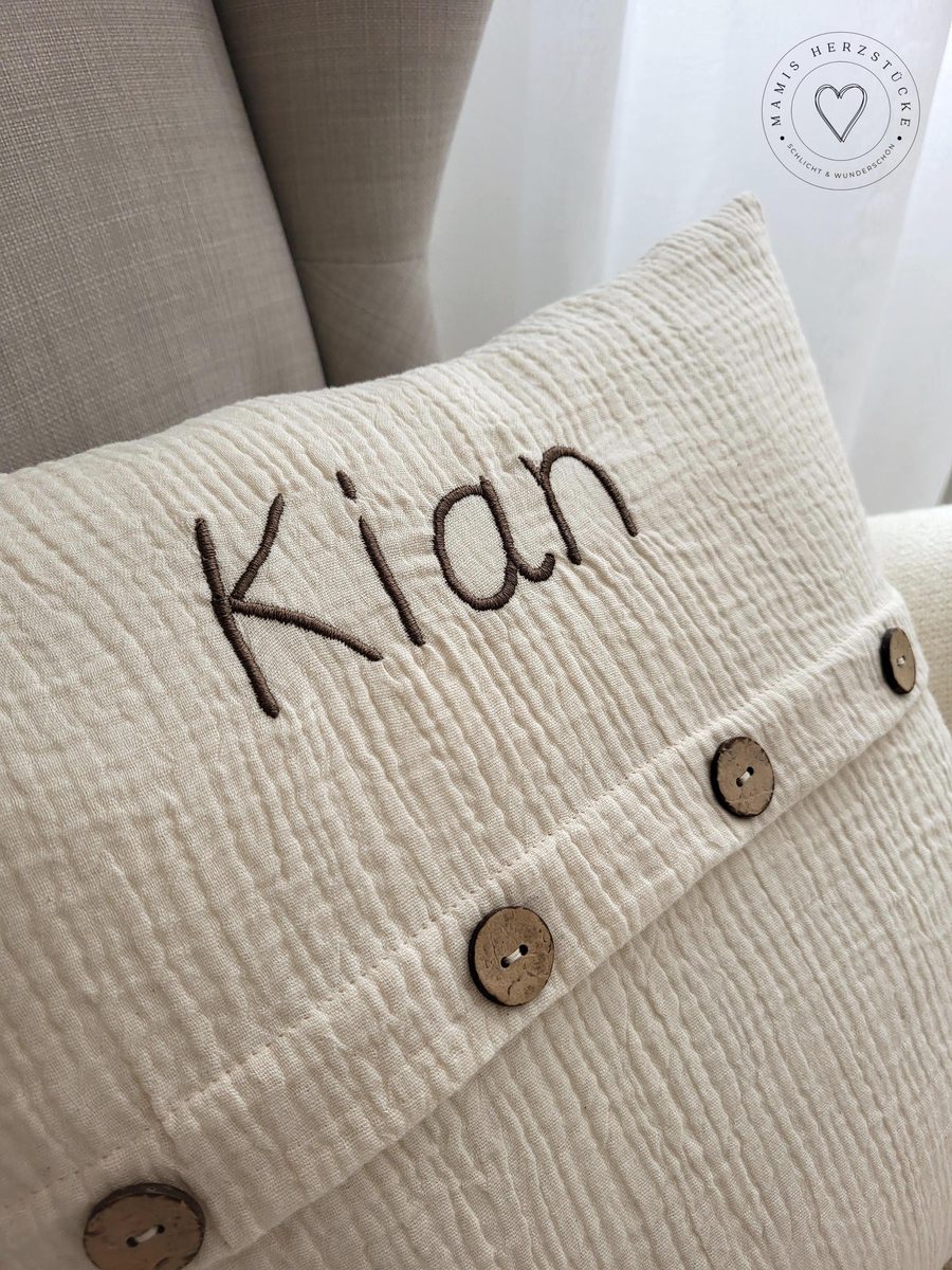 Personalisiertes Kissen mit Knopfleiste – Foto 2
