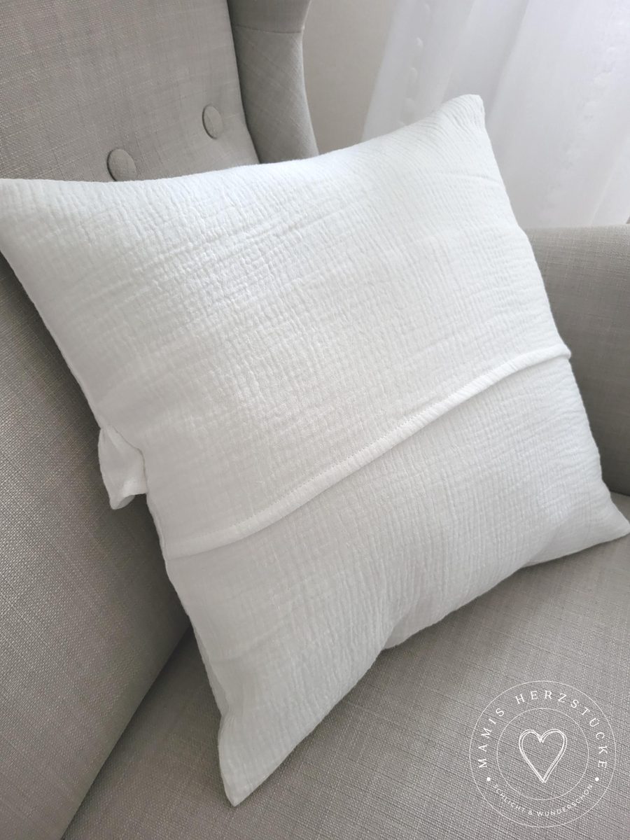 Personalisiertes Kissen mit Rüsche – Foto 3