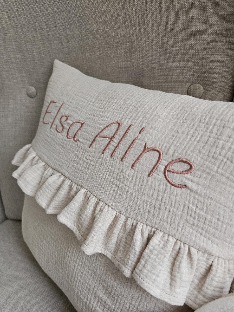 Personalisiertes Kissen mit Rüsche (Motivwahl) – Foto 5
